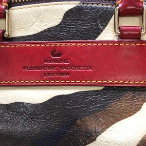 Dooney & Bourke bag